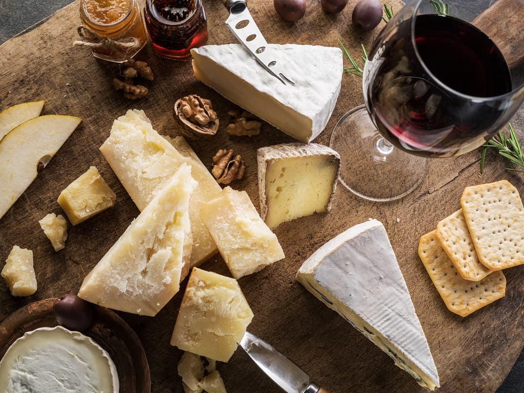 Welcher Wein zum Käse? I Meraner Weinhaus